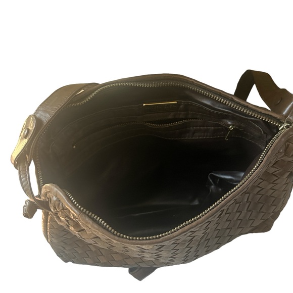 Bottega Veneta Chocolate Brown Intrecciato Leather Shoulder Bag Authentic - Picture 15 of 16